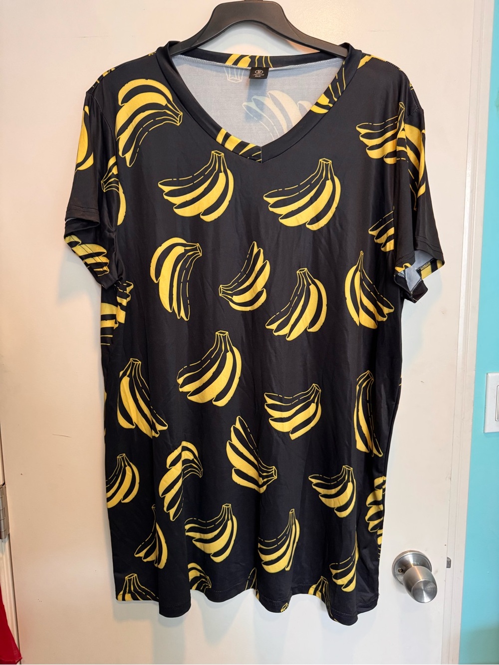 Black Banana Print V-Neck Tunic